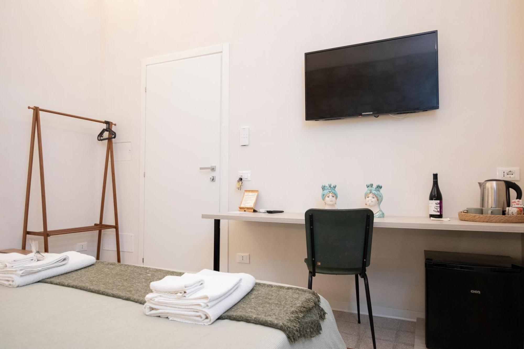 Bassi77 - Rooms & Apartments Trapani Ngoại thất bức ảnh